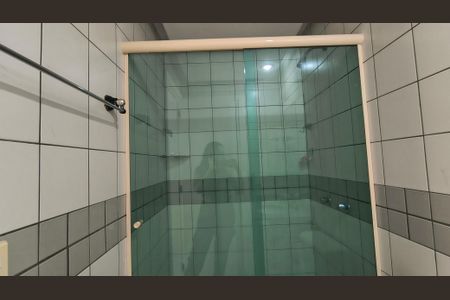 Casa de condomínio à venda com 200m², 3 quartos e 2 vagasBanheiro da Suíte 2