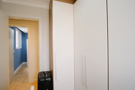 Apartamento à venda com 75m², 3 quartos e 2 vagasQuarto 2