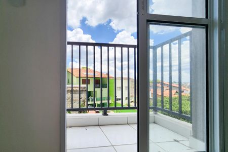 Varanda  de apartamento à venda com 2 quartos, 43m² em Bairro dos Casa, São Bernardo do Campo