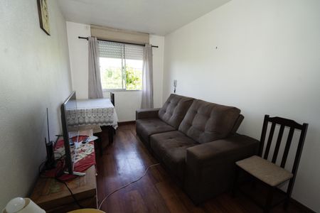 Sala de apartamento para alugar com 1 quarto, 56m² em Jardim Itu, Porto Alegre
