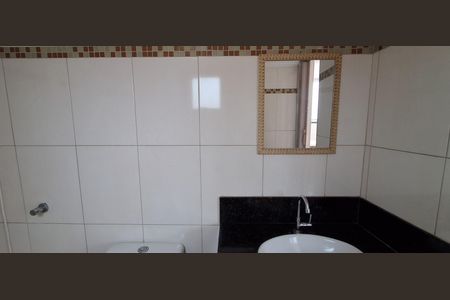 Casa à venda com 237m², 3 quartos e 1 vagaBanheiro Social 2