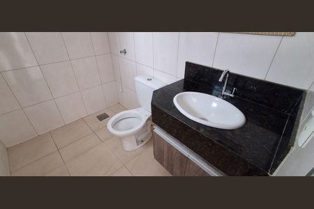 Casa à venda com 237m², 3 quartos e 1 vagaBanheiro Social 2