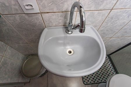 Casa à venda com 90m², 3 quartos e 1 vagaBanheiro 1