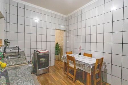 Casa à venda com 90m², 3 quartos e 1 vagaCozinha 