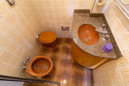 Apartamento à venda com 94m², 2 quartos e 1 vagaBanheiro 2