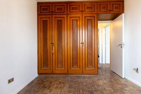 Apartamento à venda com 94m², 2 quartos e 1 vagaQuarto 2