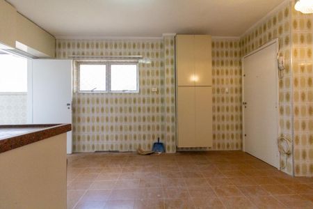 Apartamento à venda com 94m², 2 quartos e 1 vagaCozinha