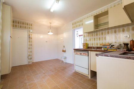 Apartamento à venda com 94m², 2 quartos e 1 vagaCozinha