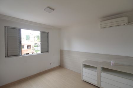 Apartamento para alugar com 90m², 3 quartos e 1 vagaSuite