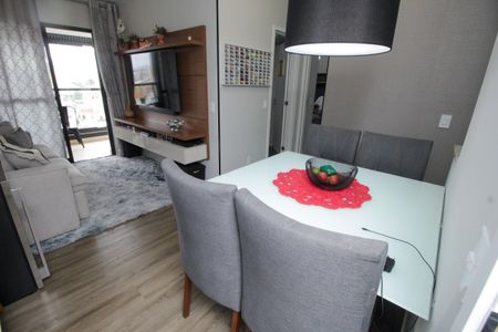 Apartamento à venda com 60m², 2 quartos e 1 vagaSala de Jantar