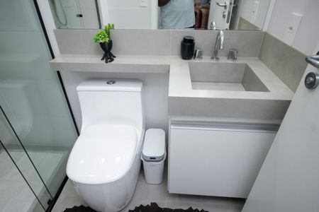 Apartamento à venda com 60m², 2 quartos e 1 vagaBanheiro Social