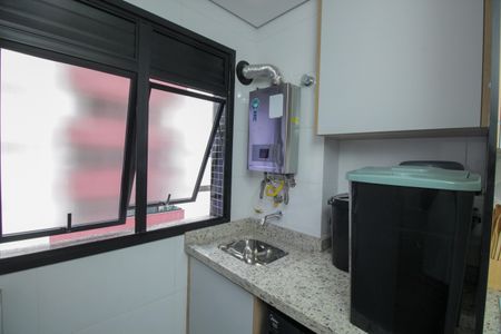 Apartamento à venda com 60m², 2 quartos e 1 vagaÁrea de Serviço