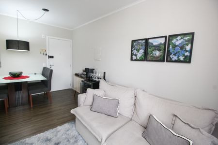 Apartamento à venda com 60m², 2 quartos e 1 vagaSala