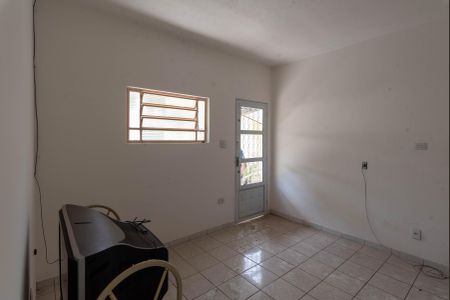 Casa à venda com 186m², 2 quartos e 3 vagasCasa 2- Sala