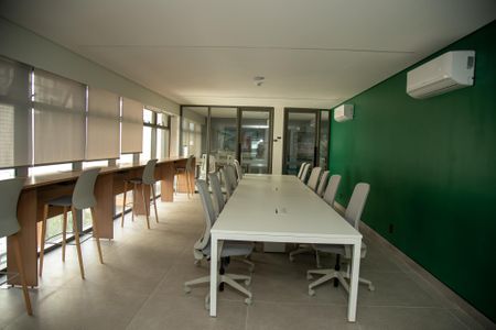 Studio à venda com 27m², 1 quarto e sem vagaSalão de Festas
