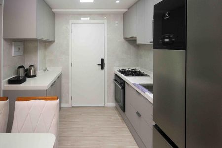 Apartamento para alugar com 35m², 2 quartos e sem vaga Apartamento para alugar com 35m², 2 quartos e sem vagaCozinha e Área de Serviço