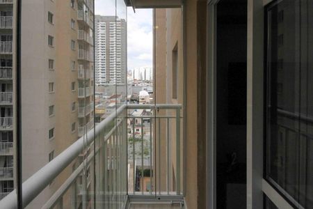 Apartamento para alugar com 35m², 2 quartos e sem vaga Apartamento para alugar com 35m², 2 quartos e sem vagaVaranda