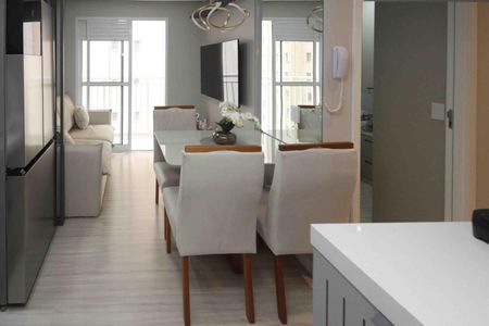 Apartamento para alugar com 35m², 2 quartos e sem vaga Apartamento para alugar com 35m², 2 quartos e sem vagaCozinha e Área de Serviço