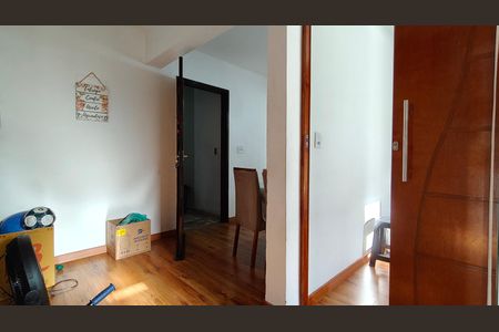 Casa de condomínio para alugar com 65m², 2 quartos e 1 vaga