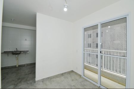 Sala de apartamento à venda com 2 quartos, 44m² em Picanço, Guarulhos