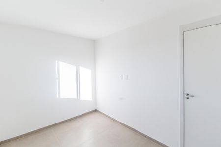 Suíte de apartamento para alugar com 1 quarto, 28m² em Chacara Santa Lucia, Carapicuíba