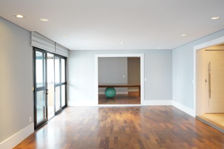 Apartamento à venda com 260m², 4 quartos e 4 vagasSala