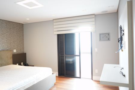 Apartamento à venda com 260m², 4 quartos e 4 vagasSuite 1