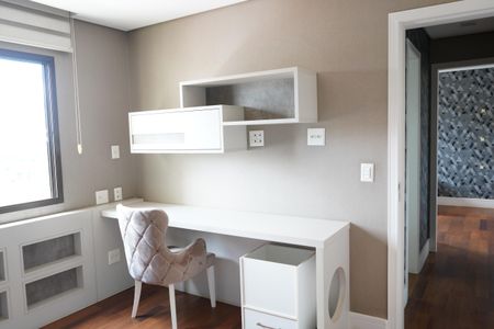 Apartamento à venda com 260m², 4 quartos e 4 vagasQuarto 3