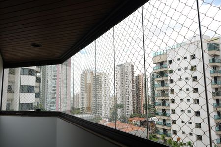 Apartamento à venda com 260m², 4 quartos e 4 vagasSacada
