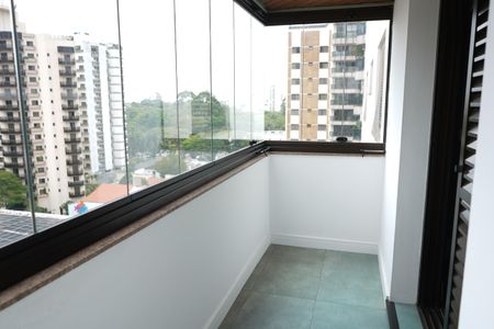 Apartamento à venda com 260m², 4 quartos e 4 vagasSacada da Suite 1