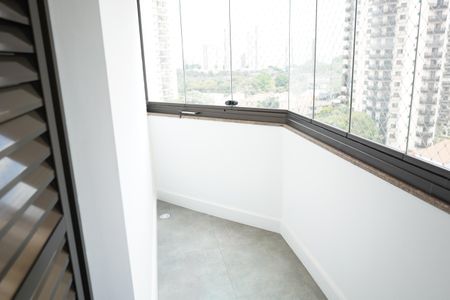 Apartamento à venda com 260m², 4 quartos e 4 vagasSacada da Suíte 2