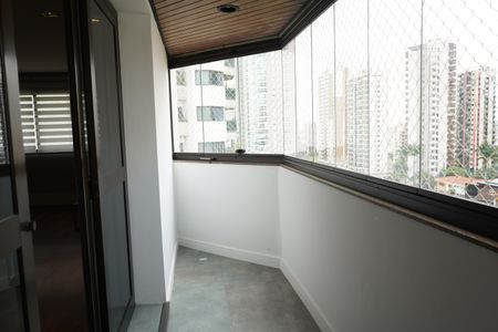 Apartamento à venda com 260m², 4 quartos e 4 vagasSacada