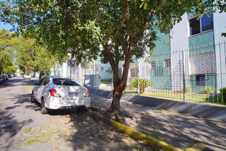 Fachada  de kitnet/studio para alugar com 1 quarto, 40m² em Vila Ipiranga, Porto Alegre