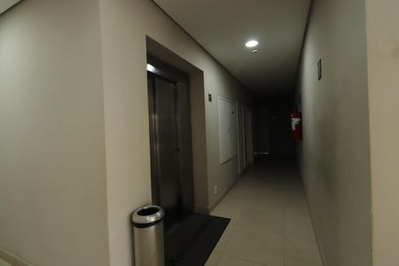 Apartamento à venda com 50m², 2 quartos e 1 vagaElevadores