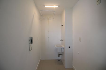 Apartamento para alugar com 80m², 2 quartos e 1 vagaÁrea de Serviço