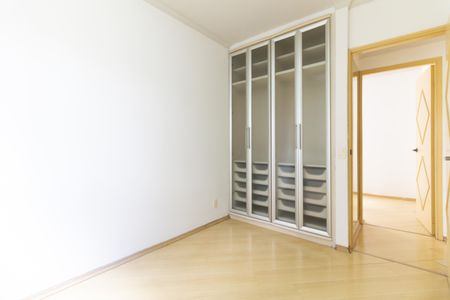 Apartamento para alugar com 56m², 3 quartos e 1 vagaQuarto 2