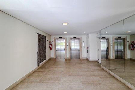 Apartamento à venda com 94m², 3 quartos e 3 vagas Apartamento à venda com 94m², 3 quartos e 3 vagasÁrea comum