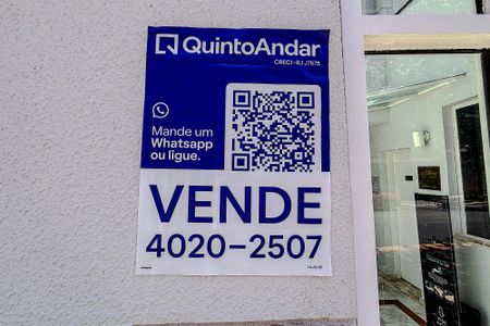 Apartamento à venda com 94m², 3 quartos e 3 vagas Apartamento à venda com 94m², 3 quartos e 3 vagasPlaquinha