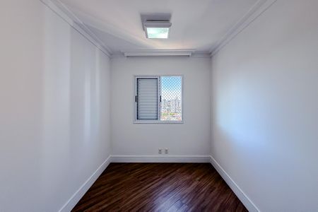 Apartamento à venda com 94m², 3 quartos e 3 vagas Apartamento à venda com 94m², 3 quartos e 3 vagasQuarto 2 - Suíte