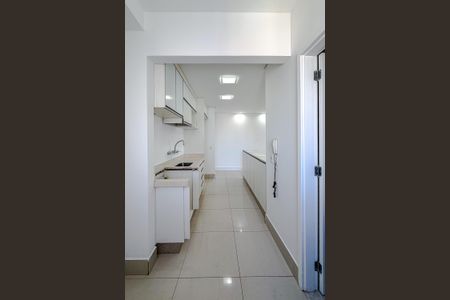 Apartamento à venda com 94m², 3 quartos e 3 vagas Apartamento à venda com 94m², 3 quartos e 3 vagasÁrea de Serviço