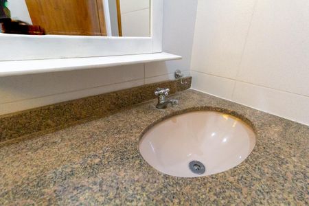 Casa à venda com 60m², 1 quarto e sem vagaBanheiro