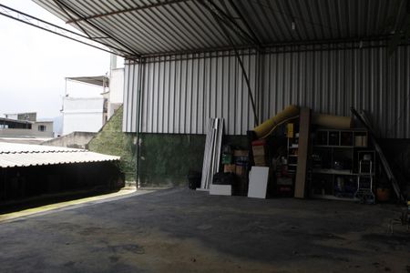 Casa à venda com 360m², 1 quarto e 3 vagasÁrea externa