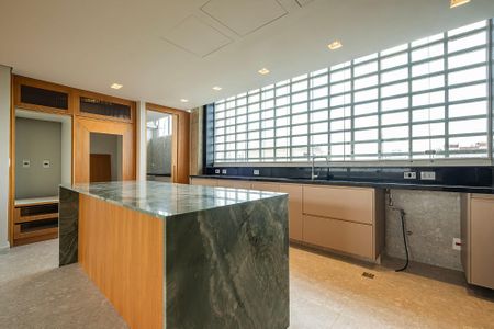 Apartamento à venda com 155m², 3 quartos e 1 vaga Apartamento à venda com 155m², 3 quartos e 1 vagaSala/Cozinha