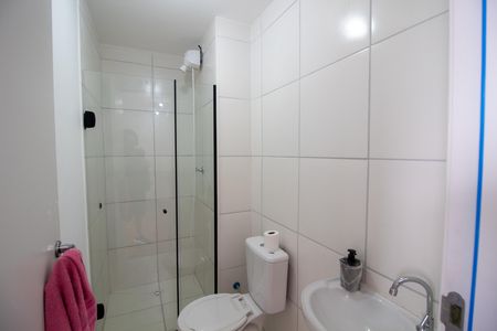 Banheiro de apartamento para alugar com 2 quartos, 35m² em Jardim Peri Peri, São Paulo