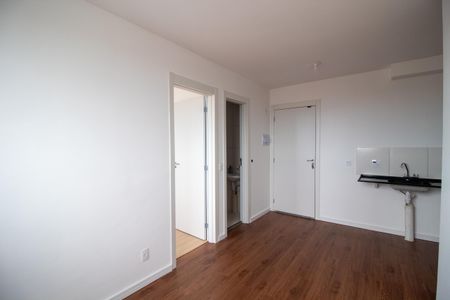 Sala de apartamento para alugar com 2 quartos, 35m² em Jardim Peri Peri, São Paulo