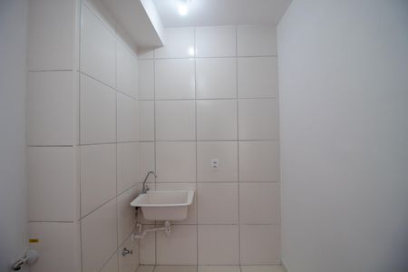 Área de Serviço de apartamento para alugar com 2 quartos, 35m² em Jardim Peri Peri, São Paulo