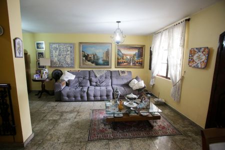 Sala Estar de casa à venda com 6 quartos, 384m² em Pechincha, Rio de Janeiro