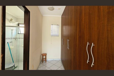 Apartamento à venda com 90m², 3 quartos e 2 vagasCloset da suíte