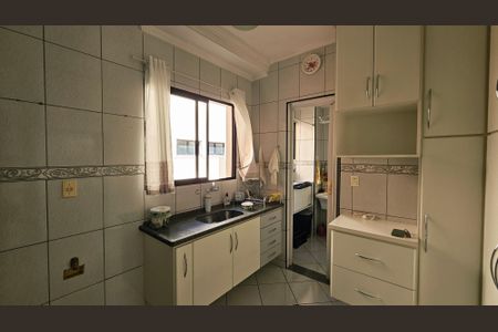 Apartamento à venda com 90m², 3 quartos e 2 vagasCozinha e Área de Serviço