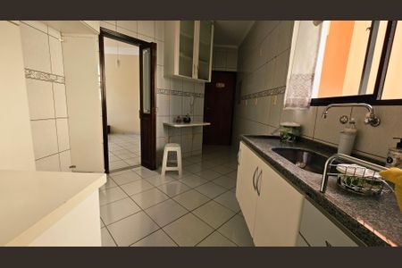 Apartamento à venda com 90m², 3 quartos e 2 vagasCozinha e Área de Serviço